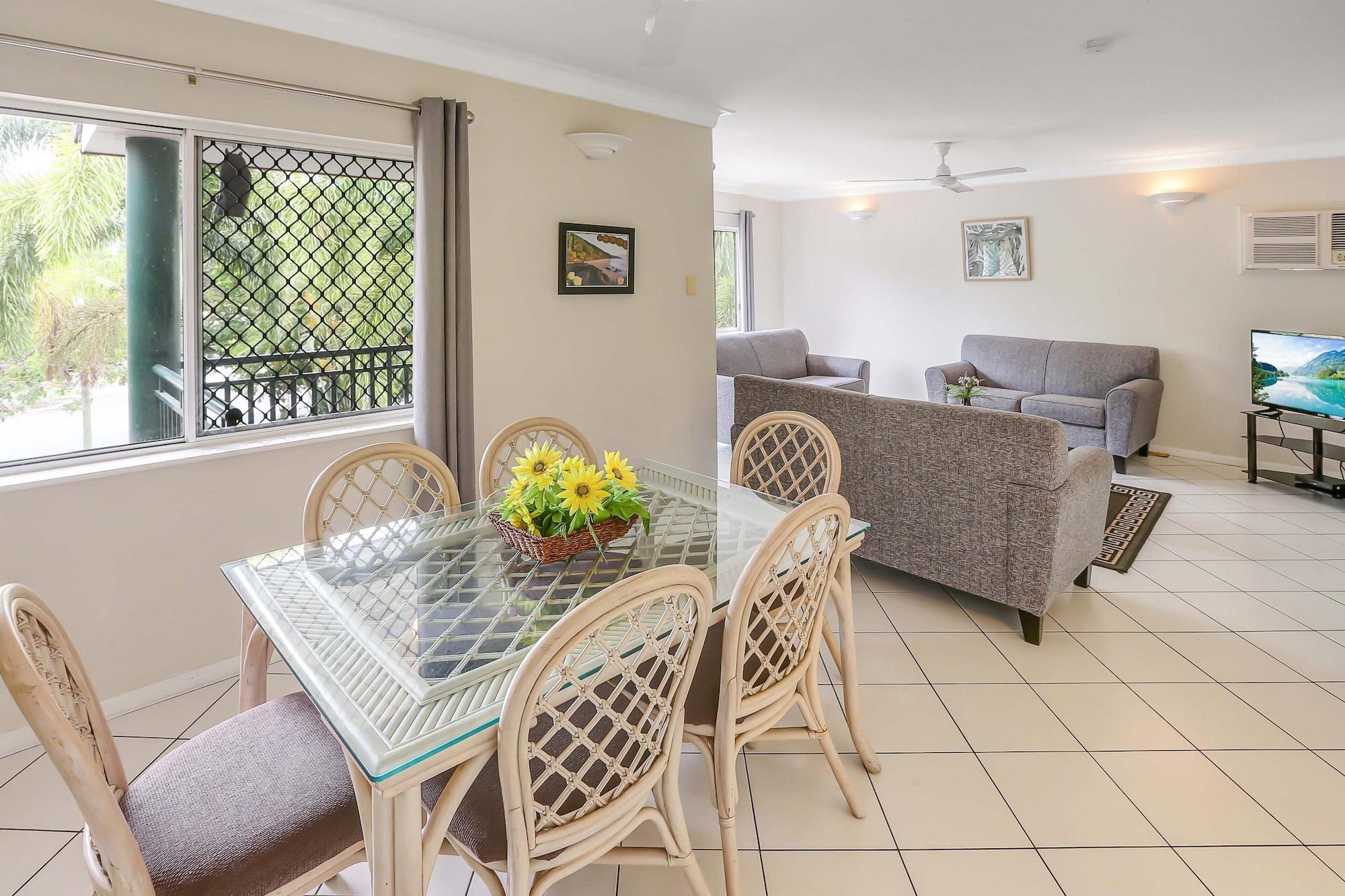 Koala Court Holiday Apartments Cairns Kültér fotó
